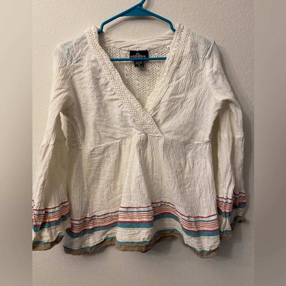 White V-Neck Gauze Peasant Top with Multicolor Hem